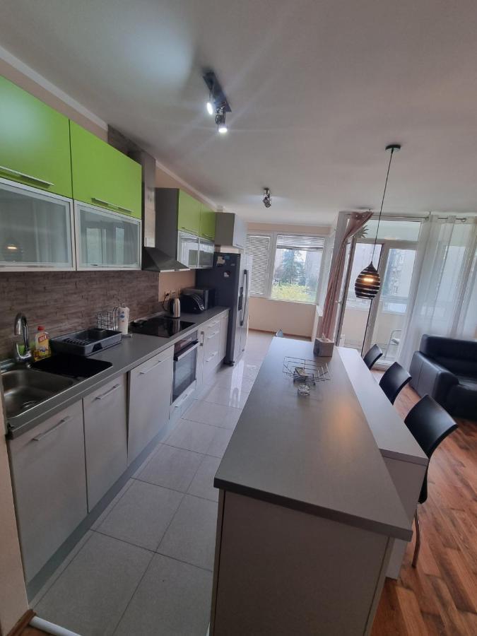 Апартаменты Hawaii- 2 Bdr, Arena, Sava Centar, Free Parking Белград Экстерьер фото