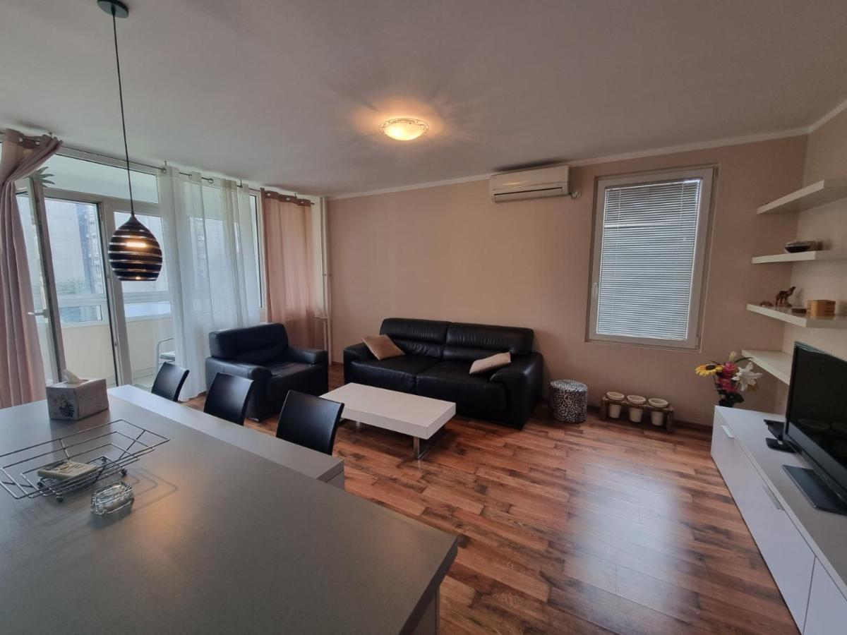 Апартаменты Hawaii- 2 Bdr, Arena, Sava Centar, Free Parking Белград Экстерьер фото