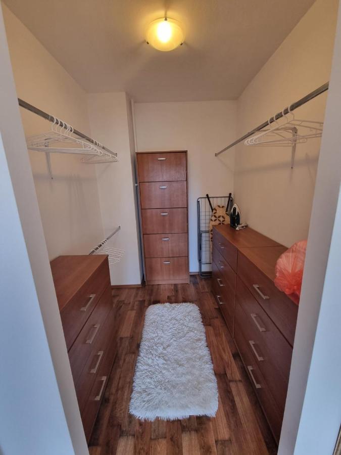 Апартаменты Hawaii- 2 Bdr, Arena, Sava Centar, Free Parking Белград Экстерьер фото