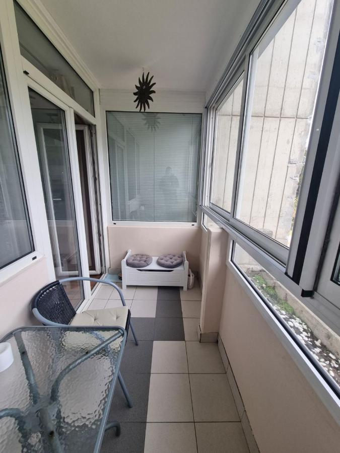 Апартаменты Hawaii- 2 Bdr, Arena, Sava Centar, Free Parking Белград Экстерьер фото